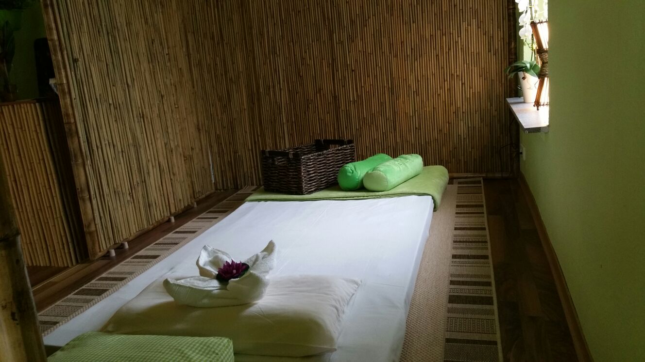 Thong Lee Thai Massage Bergisch Gladbach - Massagekabine